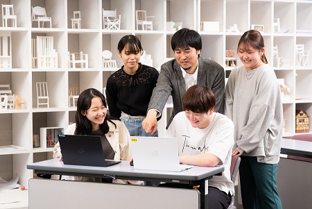 専門学校東京テクニカルカレッジ(Cao đẳng công nghệ Tokyo ) Đặc điểm của trường 1